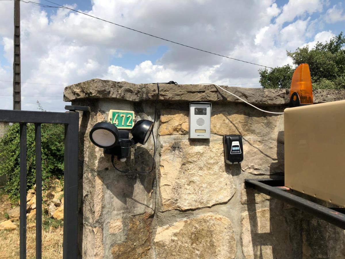 Gite Climatise Avec Piscine Sur Les Hauteurs De Bollene Exterior photo
